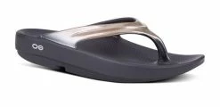Oofos Unisex OOlala Luxe Sandal 14 Oofos Unisex OOlala Luxe Sandal -Darn Tough Shop 1400LATTE shot2 600x abcd1b15 bded 4417 ba0d db8596331c2f