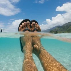 OluKai Women's HO'OPIO -Darn Tough Shop 20294 OXOX 101 W Hoopio OnxOnx 1024x1024 64be4365 90a5 45af 89d7 ec6cffe503e1