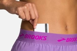 Brooks Women's Chaser 3" Shorts 18 Brooks Women's Chaser 3" Shorts -Darn Tough Shop 221463 540 D3 Chaser 3in Short