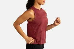 Brooks Women's Distance Tank (221473) -Darn Tough Shop 221473 692 mv Distance Tank