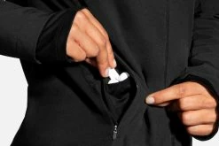 Brooks Women's Fusion Hybrid Jacket (221499) 6 Brooks Women's Fusion Hybrid Jacket (221499) -Darn Tough Shop 221499 001 D5 Fusion Hybrid Jacket