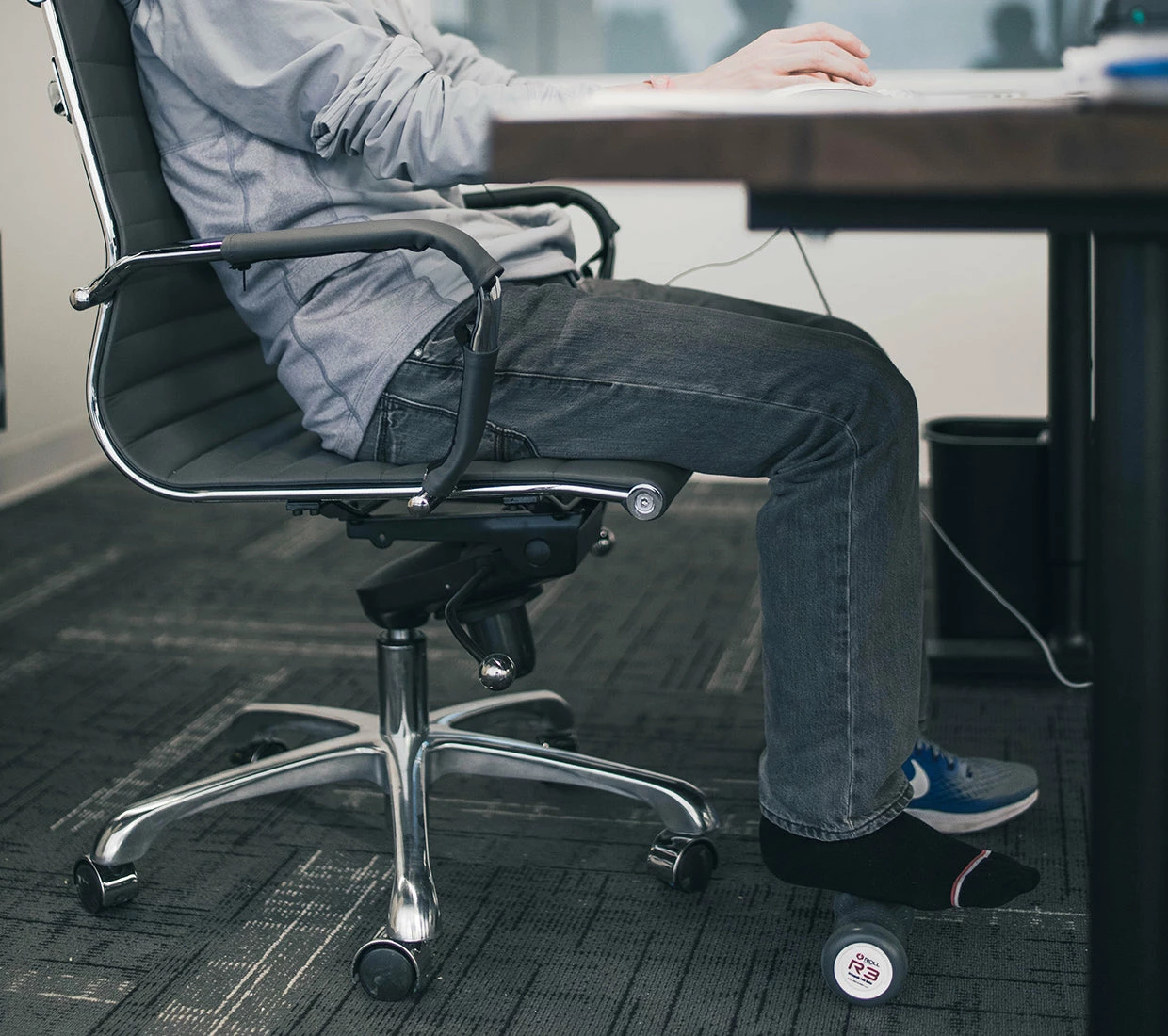 ROLL Recovery R3 Foot Roller (40) 9 ROLL Recovery R3 Foot Roller (40) - Image 7