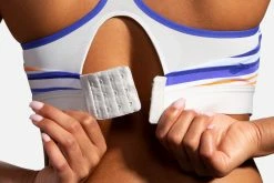 Brooks Women's Dare Racerback Run Bra (350073) 6 Brooks Women's Dare Racerback Run Bra (350073) -Darn Tough Shop 350073 902 d2 Dare Racerback caa70f6a 2297 4e01 bbbd 5120fa60c593