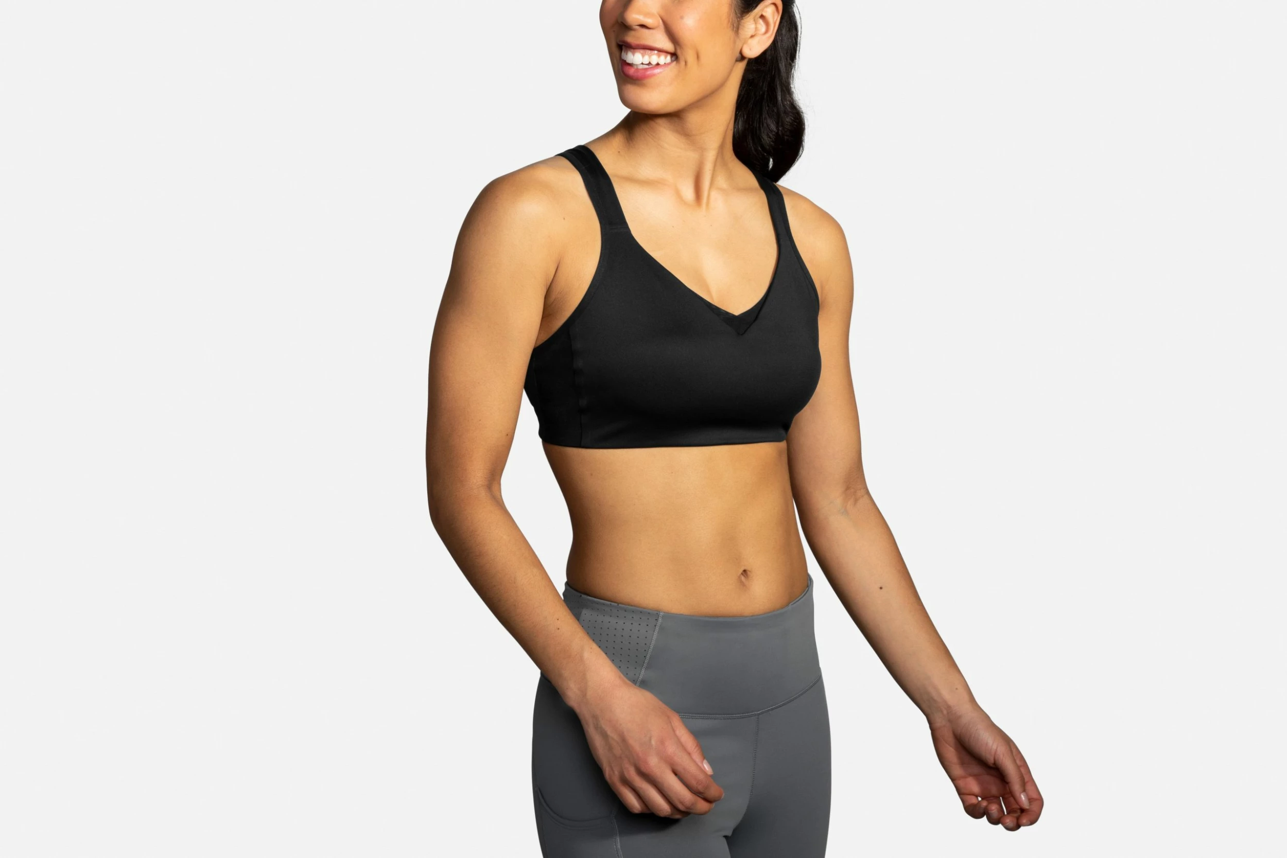 Brooks Women's Drive Convertible Run Bra 4 Brooks Women's Drive Convertible Run Bra - Image 2