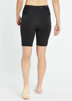 **Available In Select Stores Only** Women's Oiselle Long Pocket Jogger Shorts - Black (102118-BLK) -Darn Tough Shop LongPocketJoggerShorts Black b 1024x 51e507dc c1d1 4e55 aac2 3f1e66760650