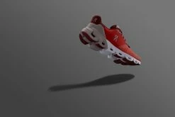 On Running Women's Cloudflyer - Flare/Quartz (21.99224) 7 On Running Women's Cloudflyer - Flare/Quartz (21.99224) -Darn Tough Shop MediumJPEG FW21CloudflyerFlareQuartzWKeyVisual