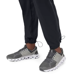 On Running Men's Track Pant - Black (166.00335) -Darn Tough Shop SS21TrackPantsBlackMPackShot10
