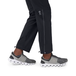 On Running Men's Track Pant - Black (166.00335) -Darn Tough Shop SS21TrackPantsBlackMPackShot8