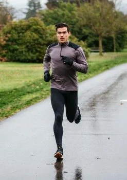 Sugoi Men's Titan Core Zip - Dark Charcoal Origin (U607020M3SD) -Darn Tough Shop SU 18F U607020M3SD LF1 TitanCoreZip x600 40699c2a 2f82 4a64 972a c28892090056