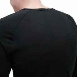 On Running Men's Merino Long-T -Darn Tough Shop SmallJPEG 193.00738 merino long t fw22 black m g6