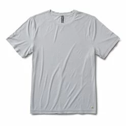 Vuori Men's Strato Tech Tee 4 Vuori Men's Strato Tech Tee -Darn Tough Shop V126HPT 1890x 65184b80 ed01 485b bc1c 4d7d97f90741