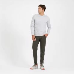 Vuori Men's Ponto Performance Crew -Darn Tough Shop V224HPT 4 1890x f88e2891 a561 4561 9b6f 89754a24e9f9