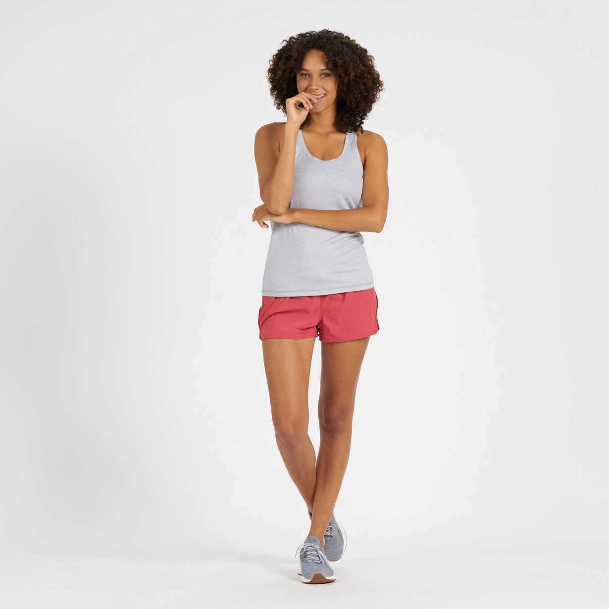 Vuori Women's Lux Performance Tank 6 Vuori Women's Lux Performance Tank - Image 4