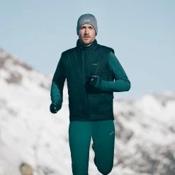 CEP Men's Winter Run Vest - Black (W0165R) 12 CEP Men's Winter Run Vest - Black (W0165R) -Darn Tough Shop W0165R LIFESTYLEIMAGE1 1800x1800 e6d77172 73a7 43e1 869b 3a0486acc27d