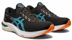 Asics Men's GT-2000 11 -Darn Tough Shop asics gt 2000 running support shoe 1