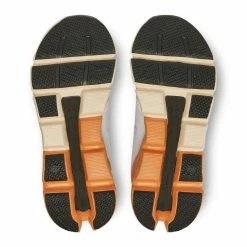 On Running Women's Cloudflyer 4 -Darn Tough Shop cloudflyer white copper on running min