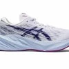 Asics Women's Novablast 3 -Darn Tough Shop ezgif.com gif maker 2022 08 16T092212.666