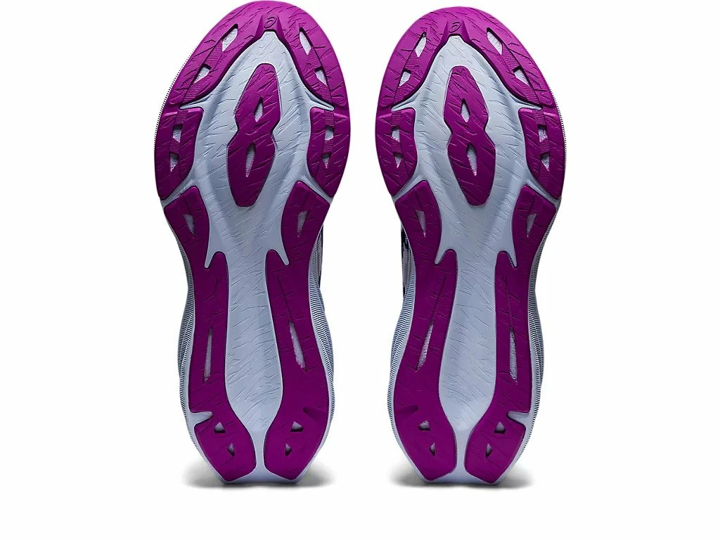 Asics Women's Novablast 3 Asics Women's Novablast 3 -Darn Tough Shop ezgif.com gif maker 2022 08 16T092329.486