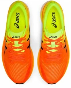Asics Women's Metaspeed Edge 11 Asics Women's Metaspeed Edge -Darn Tough Shop ezgif.com gif maker 10 aec458d3 b594 43bd b50c 3ed56beeb2ba