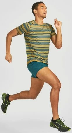 Janji Men's Helio Tech Tee -(MT15A-S22-GST) -Darn Tough Shop ezgif.com gif maker 32 3134b8d3 9778 4ee0 ba65 9d0076d5a009