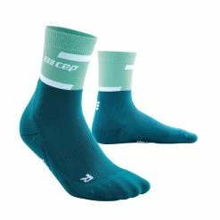 CEP Women's 4.0 Mid Cut Compression Sock (WP2C) -Darn Tough Shop ezgif.com gif maker 3 a1d11c0c 0f34 48e8 8a58 ef06a2a007d2
