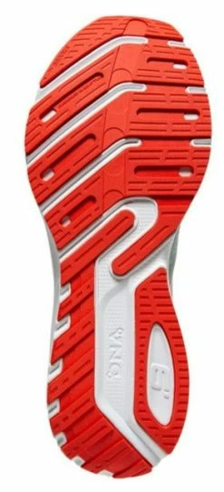 Brooks Men's Launch 9 -Darn Tough Shop ezgif.com gif maker 43 a2fb6320 e180 451d 8470 14e52341a910