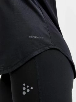 Craft Women's Core Charge Singlet (1911243) 5 Craft Women's Core Charge Singlet (1911243) -Darn Tough Shop ezgif.com gif maker 82