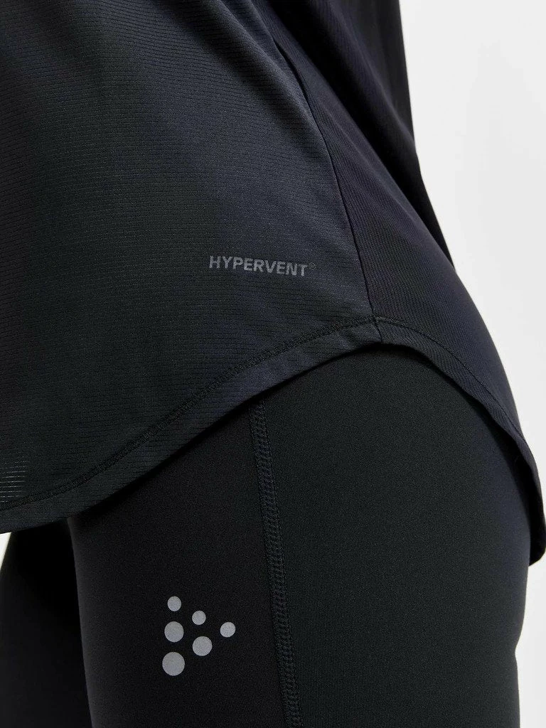 Craft Women's Core Charge Singlet (1911243) Craft Women's Core Charge Singlet (1911243) -Darn Tough Shop ezgif.com gif maker 82