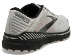 Brooks Women's Adrenaline GTS 22 -Darn Tough Shop ezgif.com gif maker 82 7efa118f 8b6d 45a8 bae9 f300800f3527