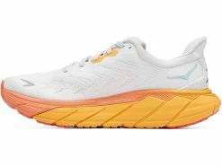 HOKA Women's Arahi 6 5 HOKA Women's Arahi 6 -Darn Tough Shop feyltdswjzpilttpogo7