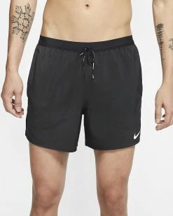 Nike Men's Flex Stride 5" Running Shorts (CJ5453) 21 Nike Men's Flex Stride 5" Running Shorts (CJ5453) -Darn Tough Shop flex stride mens 5 brief running shorts CTBq85 1