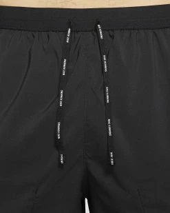 Nike Men's Flex Stride 7" Short - Black (CJ5459-010) 9 Nike Men's Flex Stride 7" Short - Black (CJ5459-010) -Darn Tough Shop flex stride mens 7 brief running shorts BvCXmh 4