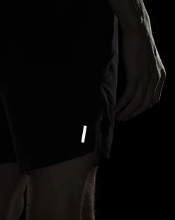 Nike Men's Flex Stride 7" Short - Black (CJ5459-010) 11 Nike Men's Flex Stride 7" Short - Black (CJ5459-010) -Darn Tough Shop flex stride mens 7 brief running shorts BvCXmh 9