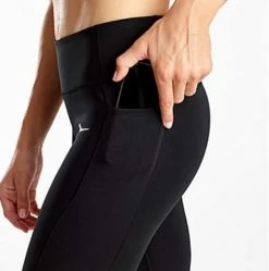 Saucony Women's Fortify 7/8 Tight -Darn Tough Shop fortifycrop3