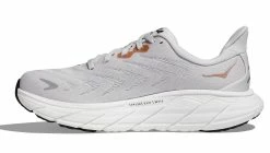 HOKA Women's Arahi 6 -Darn Tough Shop hoka womens arahi 6 rose gold 7