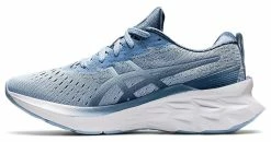 Asics Women's Novablast 2 -Darn Tough Shop images asics com 1012B049 402 SR LT GLB 2