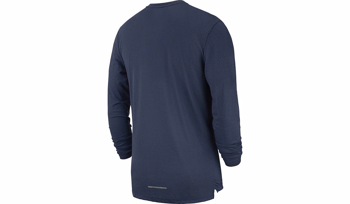 Nike Men's Breathe Rise 365 LS Tee - Sanded Purple (AQ9923-557) Nike Men's Breathe Rise 365 LS Tee - Sanded Purple (AQ9923-557) -Darn Tough Shop mens nike breathe rise 365 top color sanded purplereflective silver size s 609465413314 03.2773