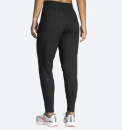 Brooks Women's Momentum Thermal Pant 11 Brooks Women's Momentum Thermal Pant -Darn Tough Shop momentumpant4