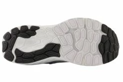 New Balance Women's Fresh Foam X 860 V13 -Darn Tough Shop new balance womens 860 quartz grey 2