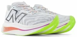 New Balance Women's FuelCell SuperComp Trainer V2 -Darn Tough Shop new balance womens supercomp trainer v2 3