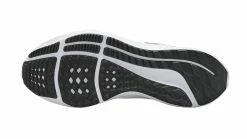 Nike Women's Pegasus 40 10 Nike Women's Pegasus 40 -Darn Tough Shop nike womens pegasus 40 black white 4