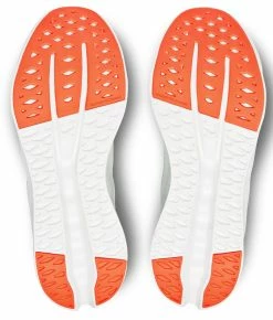 On Running Men's Cloudsurfer -Darn Tough Shop on cloud mens cloudsurfer creek white 2