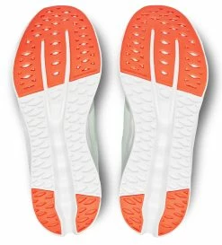 On Running Women's Cloudsurfer -Darn Tough Shop on cloudsurfer womens creek white 2