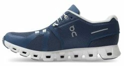 On Running Women's Cloud 5 -Darn Tough Shop on running womens coloud 5 running shoe blue white 2