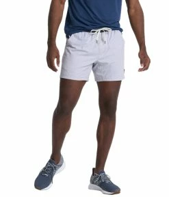 Vuori Men's Kore Short 5" -Darn Tough Shop vuori mens kore short 5 platinum 7