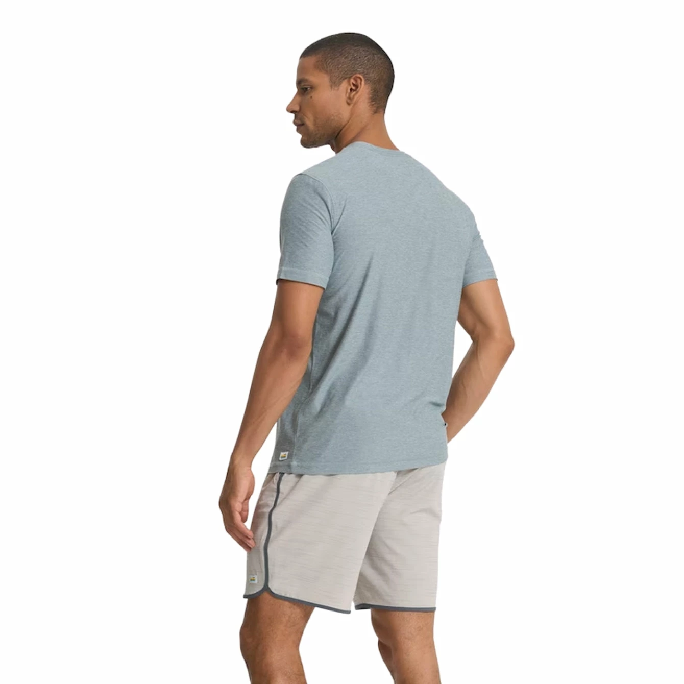 Vuori Men's Strato Tech Tee Vuori Men's Strato Tech Tee -Darn Tough Shop vuori mens strato tech tee stormy 1