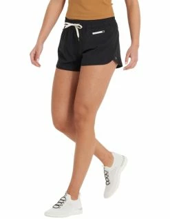 Vuori Women's Clementine Short 2.0 -Darn Tough Shop vuori womens clementine shorts 2 black 2 inch 2