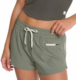 Vuori Women's Clementine Short 2.0 5 Vuori Women's Clementine Short 2.0 -Darn Tough Shop vuori womens clementine shorts 2 pistachio 3