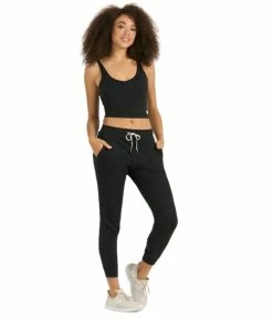 Vuori Women's Performance Joggers -Darn Tough Shop vuori womens performance joggers heather black 4