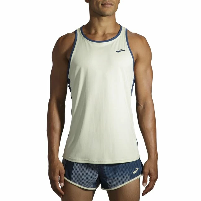 Brooks Men's Atmosphere Singlet 4 Brooks Men's Atmosphere Singlet - Image 2